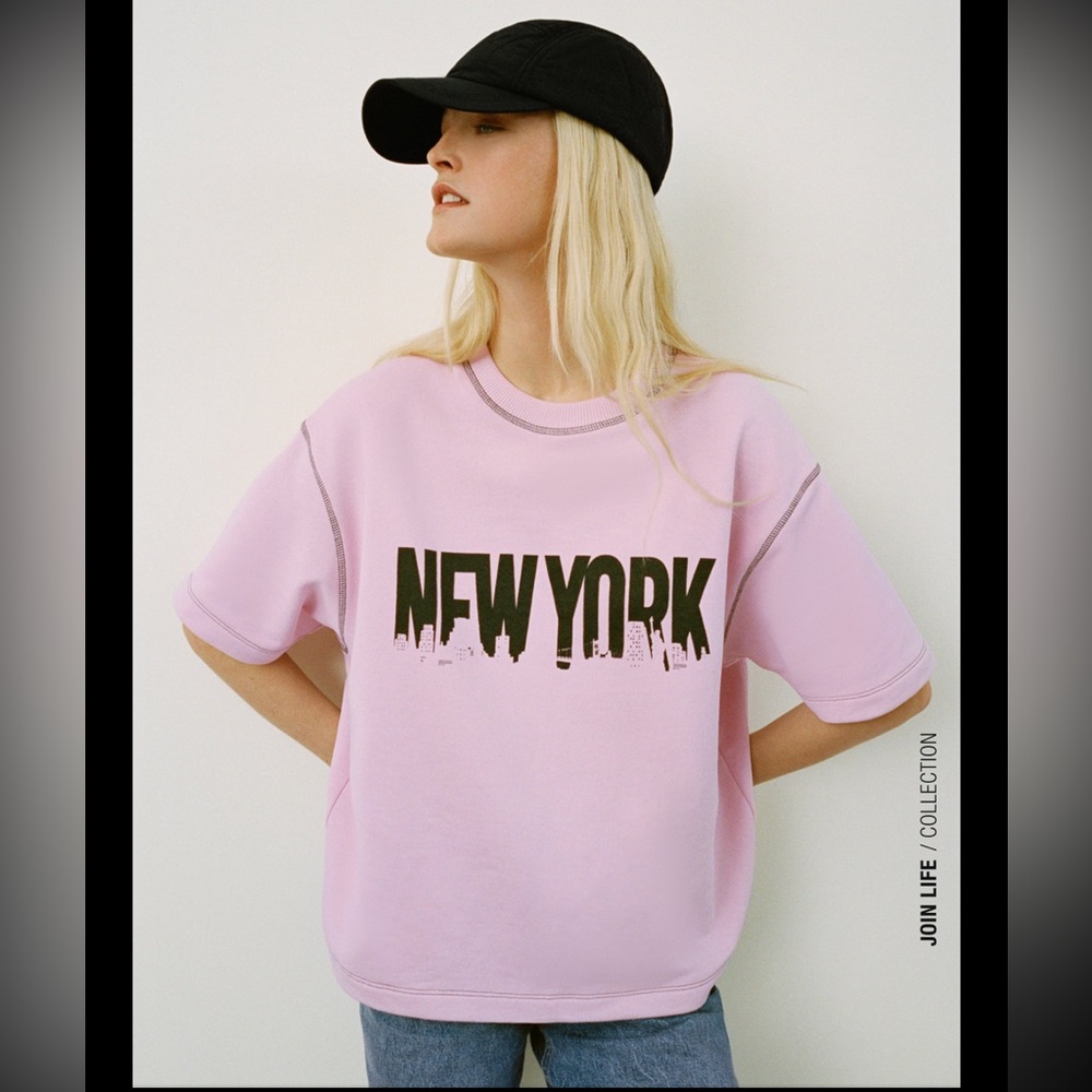 ZARA SHORT SLEEVE SWEATSHIRT WITH TEXT